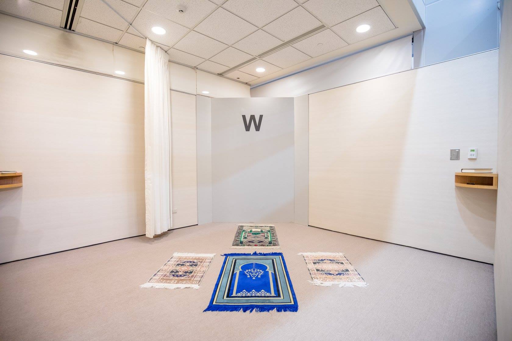 Prayer Room of Taoyuan International Airport, Ministry of Transportation and Communications