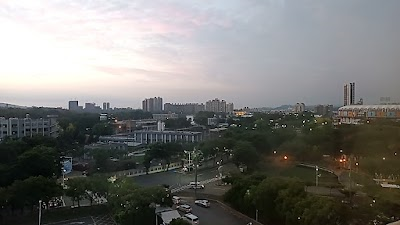 Chang Gung Memorial Hospital in Kaohsiung, Chang Gung Medical Foundation.